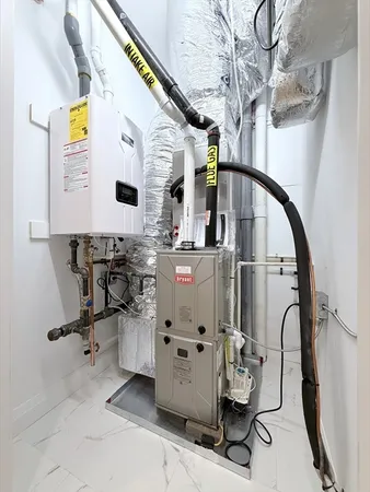 $769,900 | 90 East Central Street, Unit 304, Franklin, MA 02038