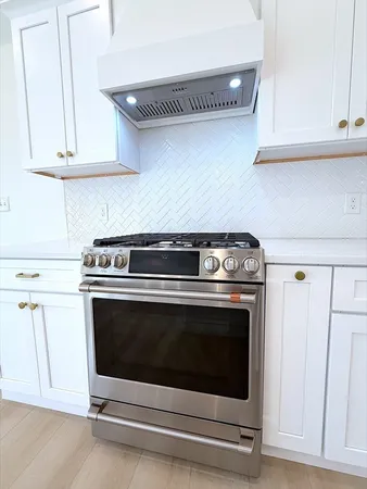 $769,900 | 90 East Central Street, Unit 304, Franklin, MA 02038