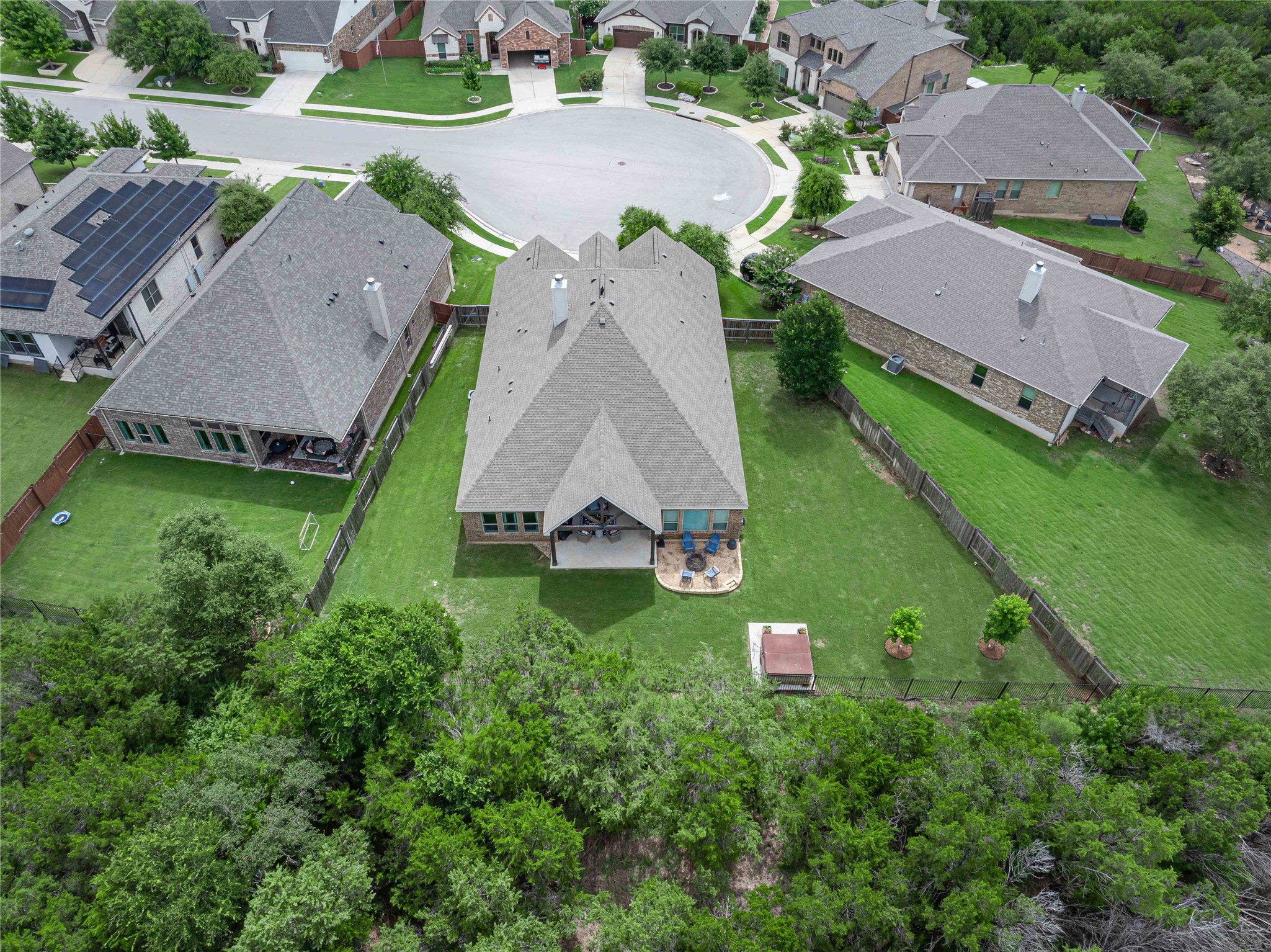 142 Rpd Spgs Cove Georgetown, TX 78628 - Photo 2 of 33