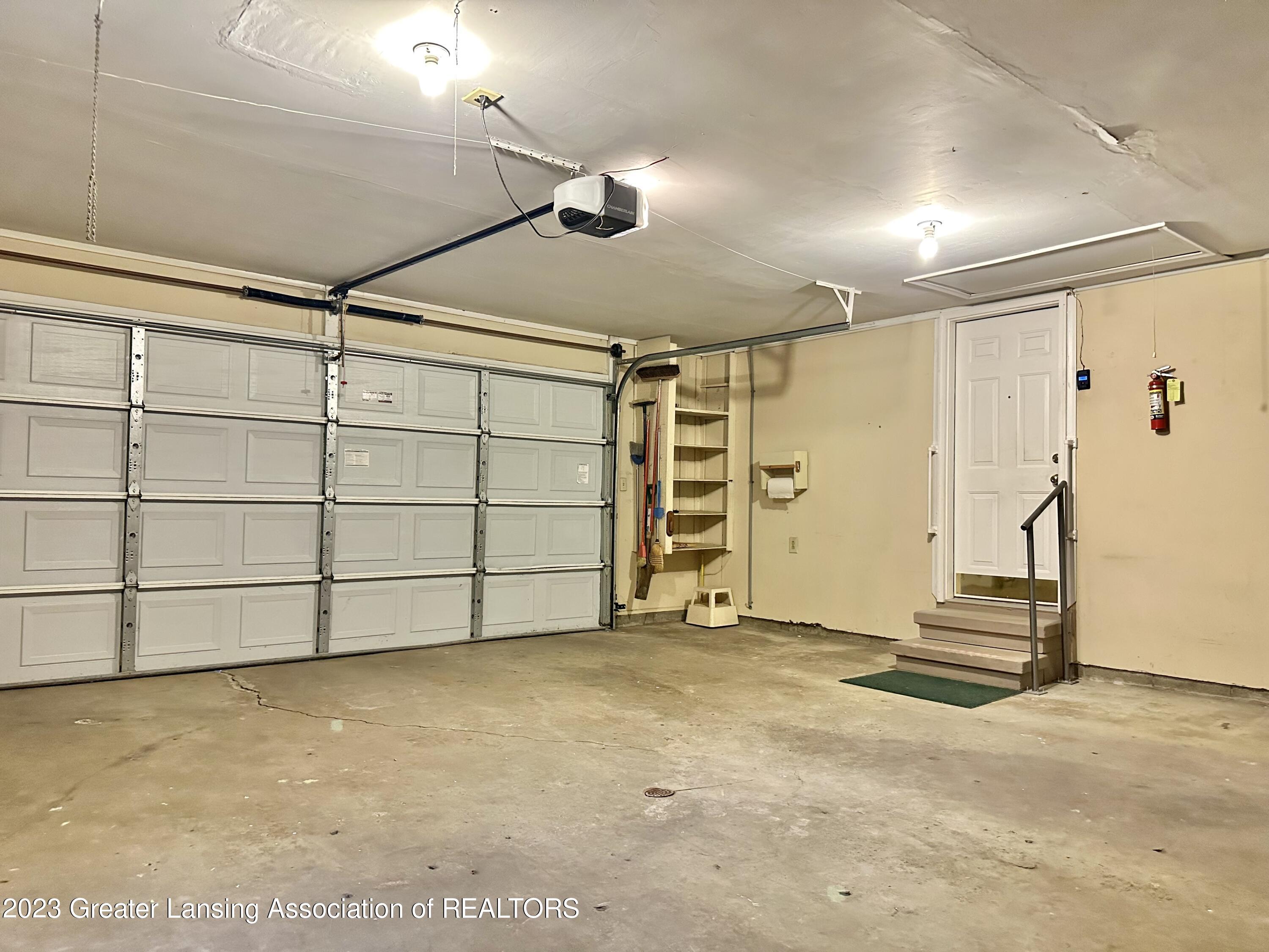 414 North Creyts Road Lansing, MI 48917 - Photo 59 of 80 Garage