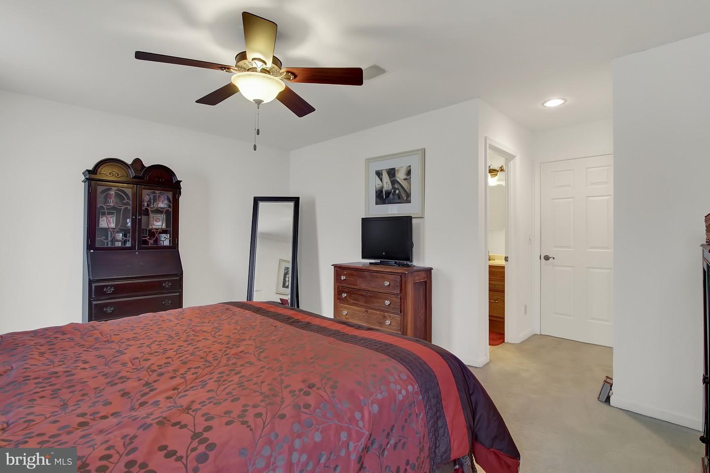 507 Chambers Ridge York, PA 17402 - Photo 15 of 28 Gallery Image 15