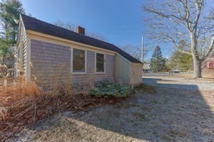 124 Grove Street Barnstable, MA 02635 - Photo 31 of 35