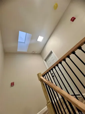 $1,500 | 199 Chambers Street, Unit 4, Newburgh, NY 12550