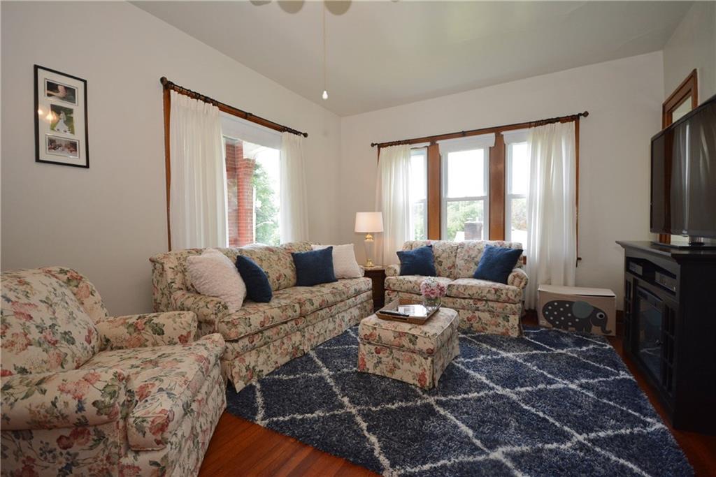 15 Fairview Road Pittsburgh, PA 15221 - Photo 6 of 25