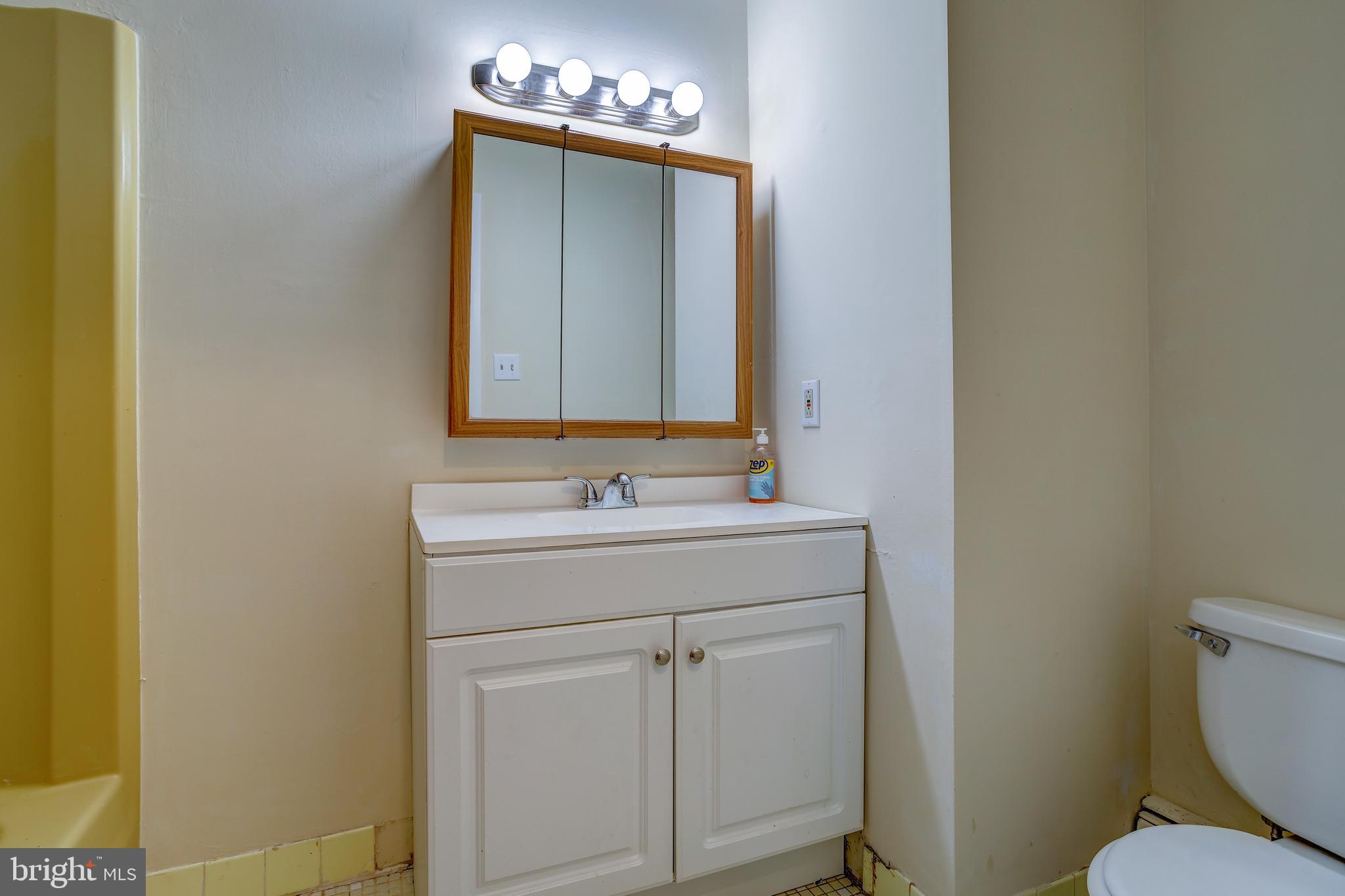 1908 Springfield Road Collingdale, PA 19023 - Photo 21 of 25