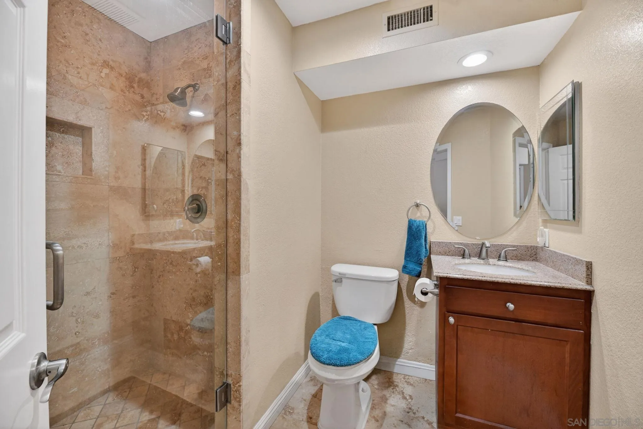 5025 Viewridge Way Oceanside, CA 92056 - Photo 17 of 59