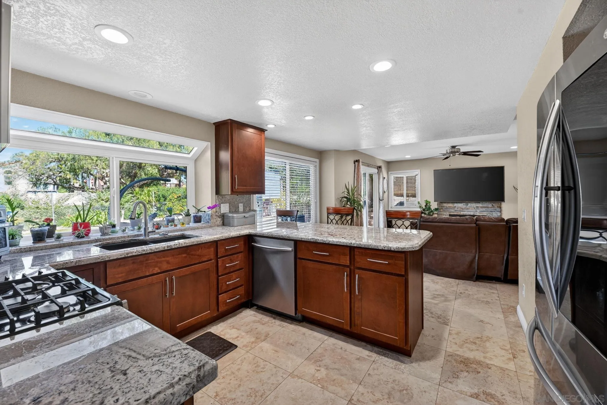 5025 Viewridge Way Oceanside, CA 92056 - Photo 27 of 59