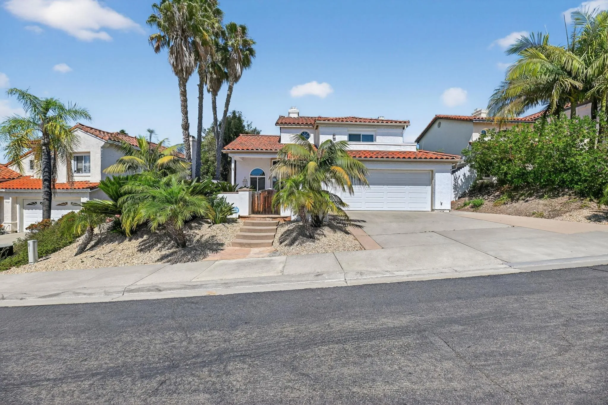 5025 Viewridge Way Oceanside, CA 92056 - Photo 5 of 59