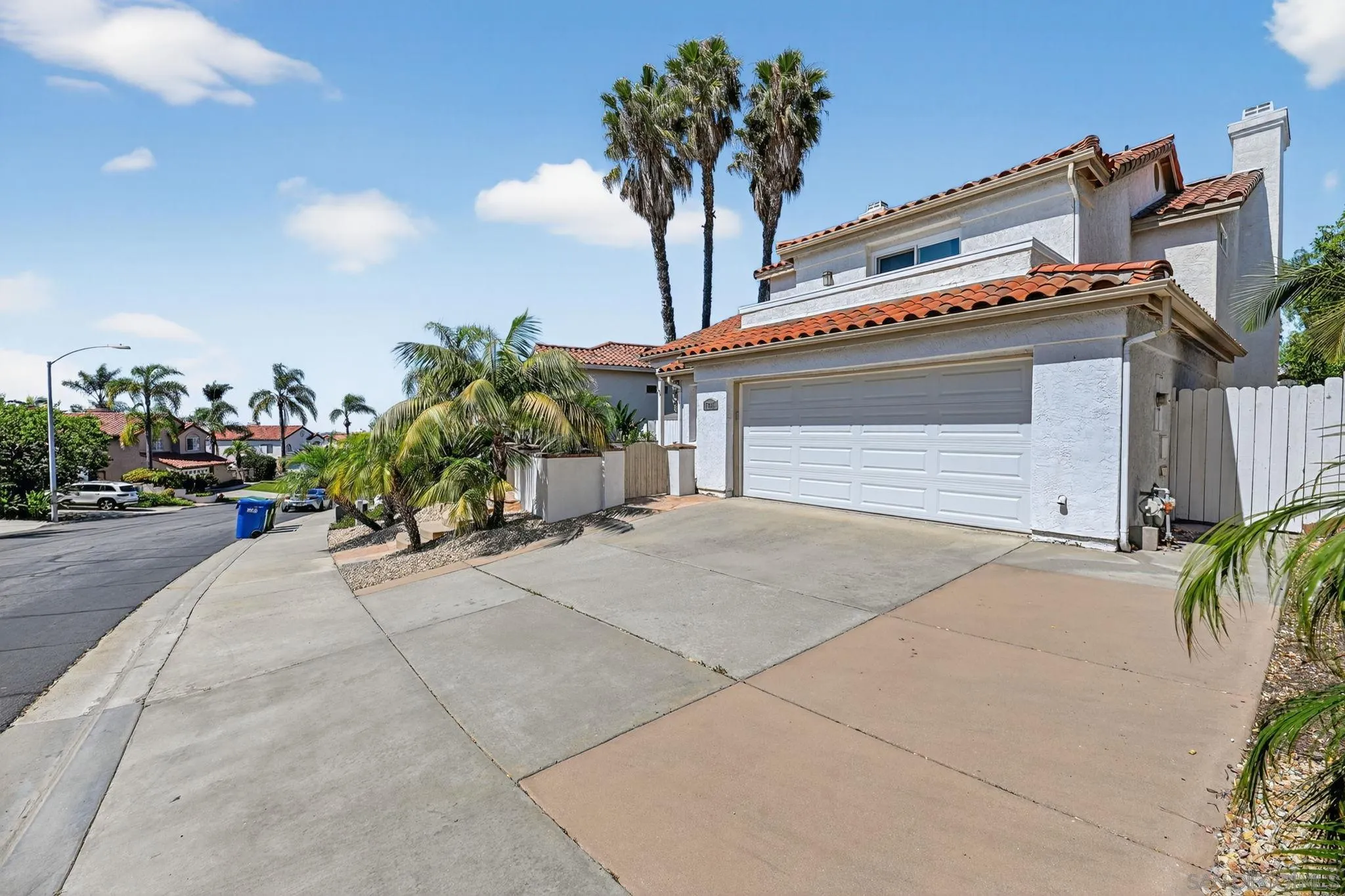 5025 Viewridge Way Oceanside, CA 92056 - Photo 7 of 59