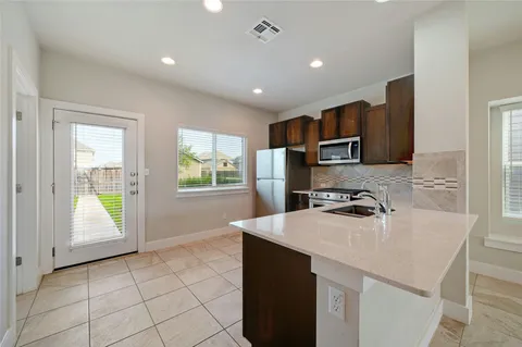 $1,795 | 121 Switchgrass Street, San Marcos, TX 78666