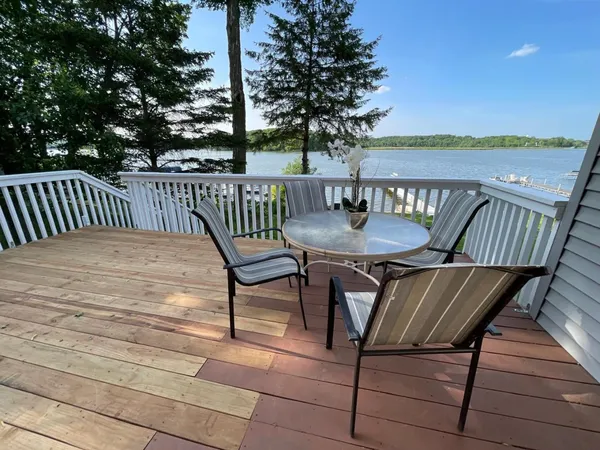 $640,000 | 6224 Red Oak Road, Mound, MN 55364