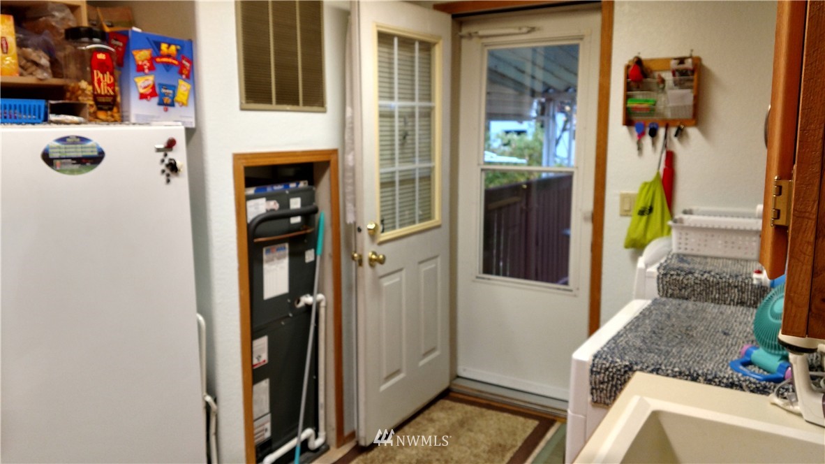5120 185th Avenue Southwest Rochester, WA 98579 - Photo 15 of 23
