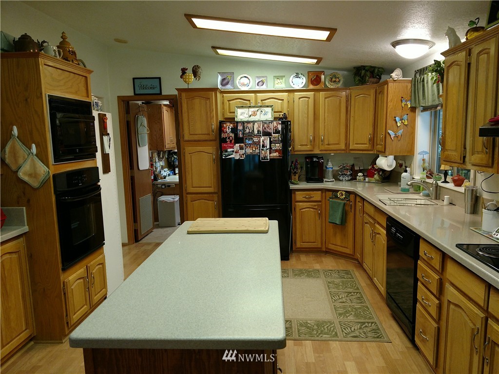 5120 185th Avenue Southwest Rochester, WA 98579 - Photo 7 of 23