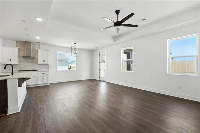 $368,185 | 1580 North 163rd Street, Basehor, KS 66007