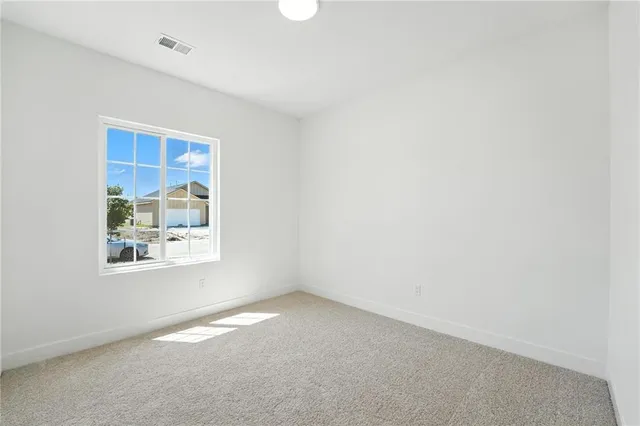 $368,185 | 1580 North 163rd Street, Basehor, KS 66007