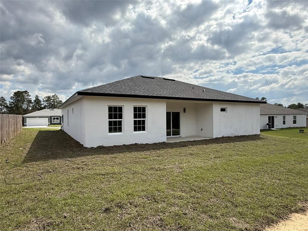 2703 Southwest 162nd Street Road Ocala, FL 34473 - Photo 38 of 39 a view of a backyard