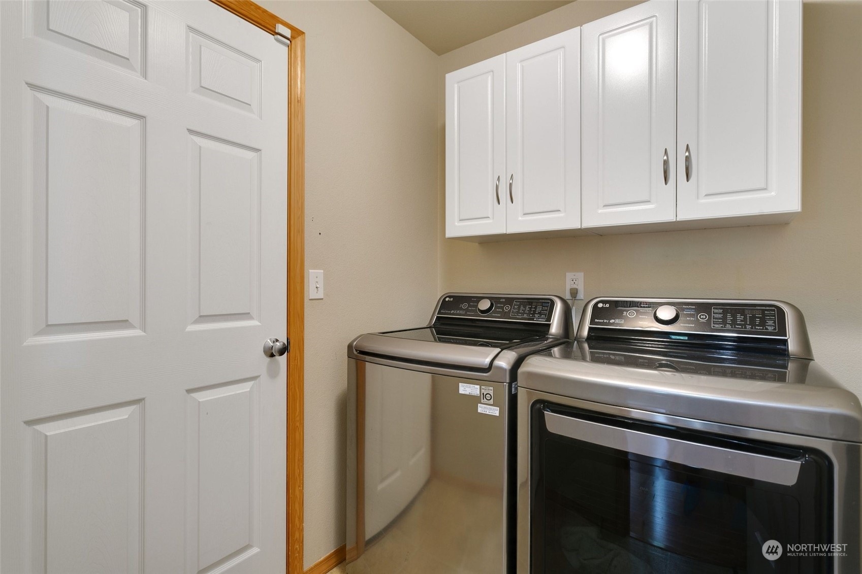 6619 Southeast 2nd Place Renton, WA 98059 - Photo 14 of 34 Gallery Image 14