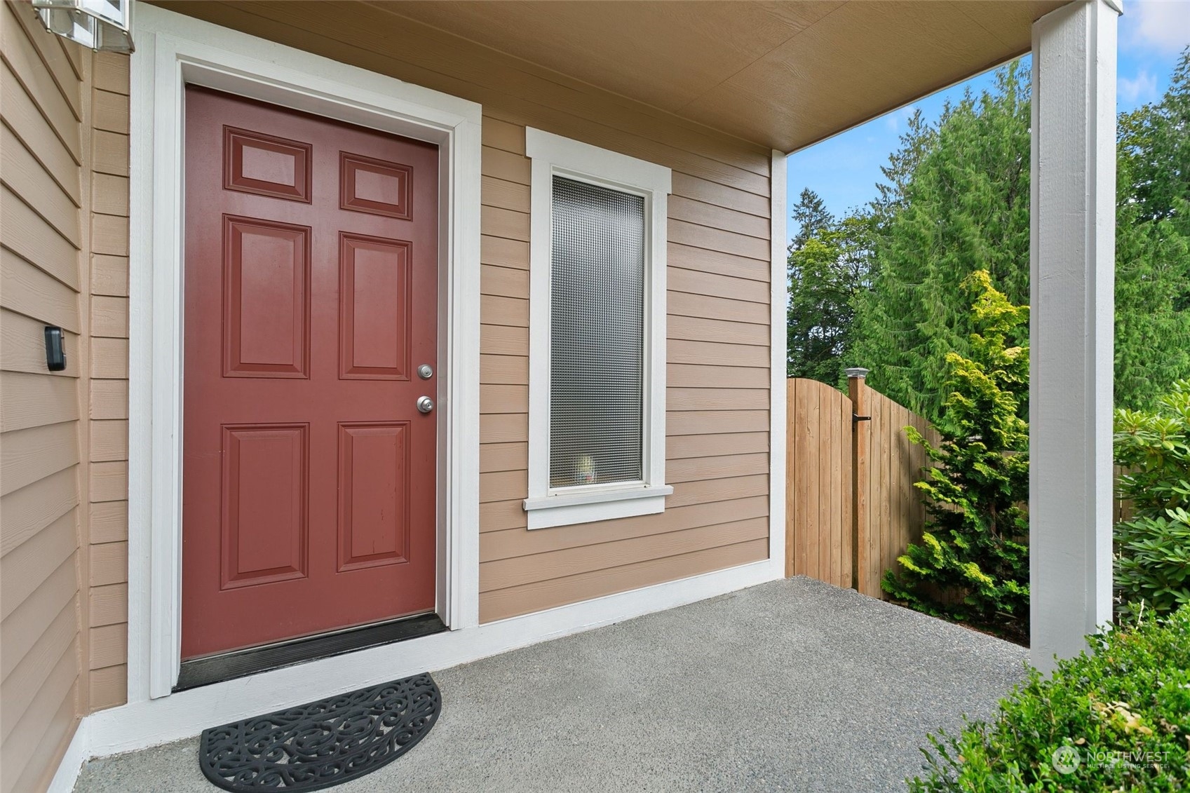 6619 Southeast 2nd Place Renton, WA 98059 - Photo 3 of 34 Gallery Image 3