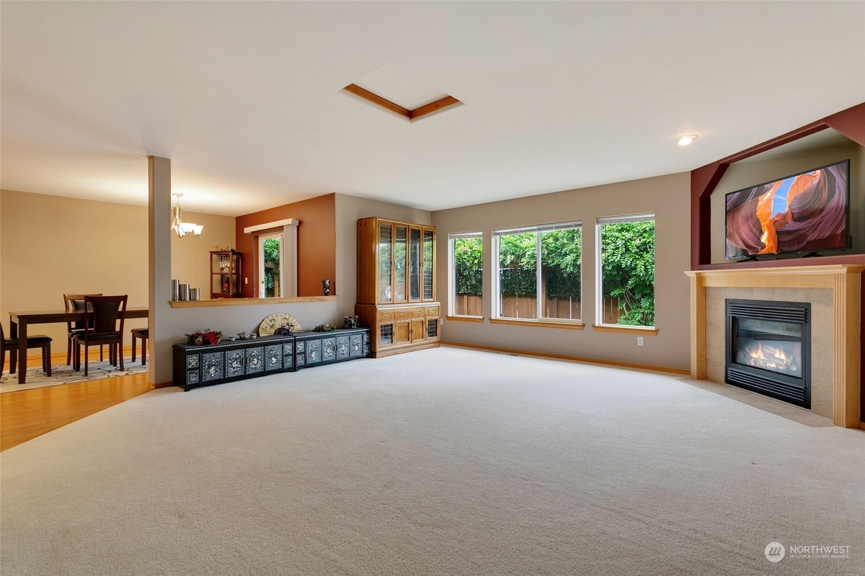 6619 Southeast 2nd Place Renton, WA 98059 - Photo 6 of 34 Gallery Image 6