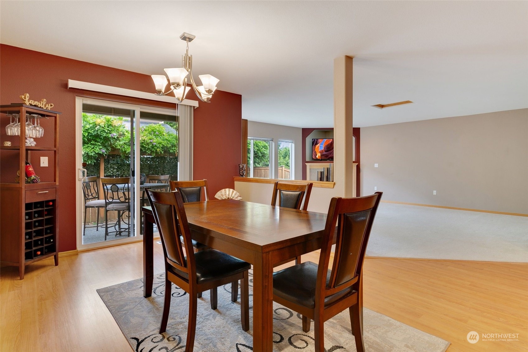 6619 Southeast 2nd Place Renton, WA 98059 - Photo 7 of 34 Gallery Image 7