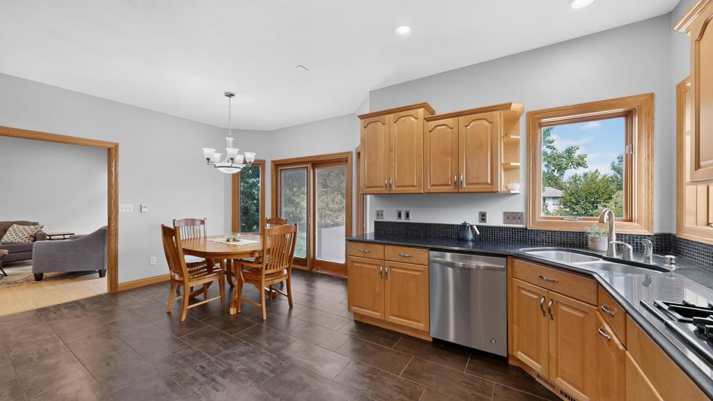 2967 Darcy Drive Northeast Rochester, MN 55906 - Photo 16 of 53