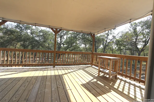$1,650 | 221 Lost Trail Drive, La Vernia, TX 78121