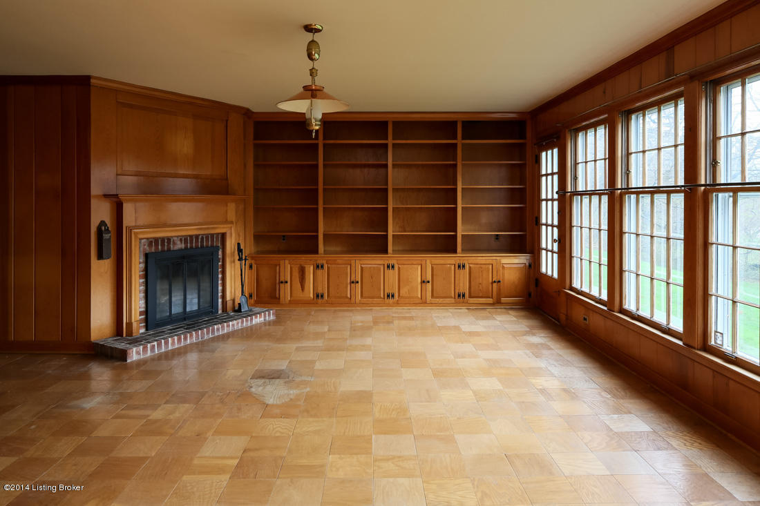 2569 Cherosen Road Louisville, KY 40205 - Photo 28 of 37 Family room 4