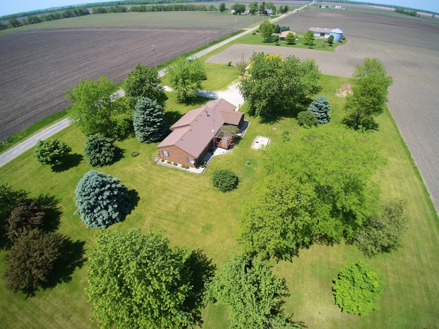 2610 South Hadden Road Mazon, IL 60444 - Photo 3 of 25
