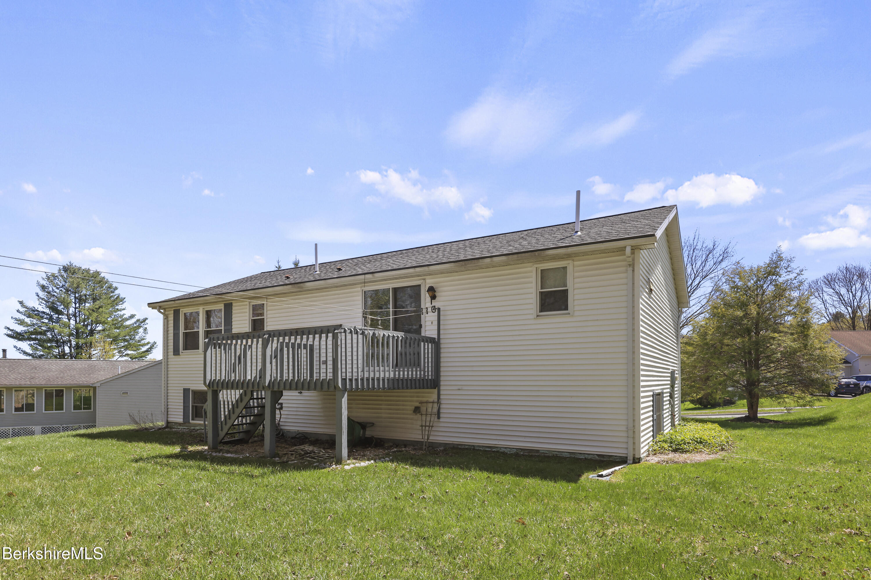 9 Donovan Street Pittsfield, MA 01201 - Photo 23 of 29 Exterior Back