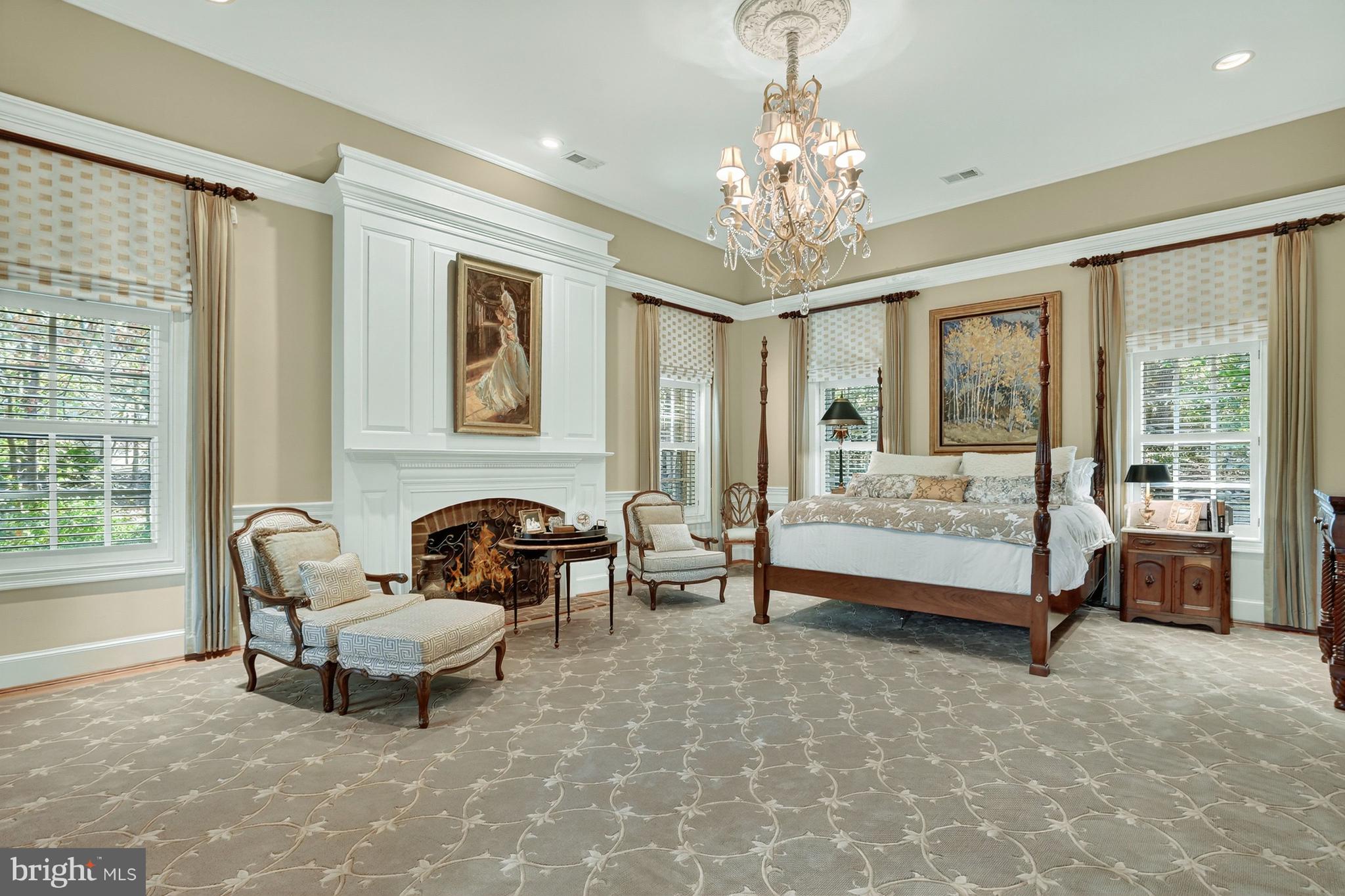 921 Towlston Road McLean, VA 22102 - Photo 21 of 42 Owner's Suite