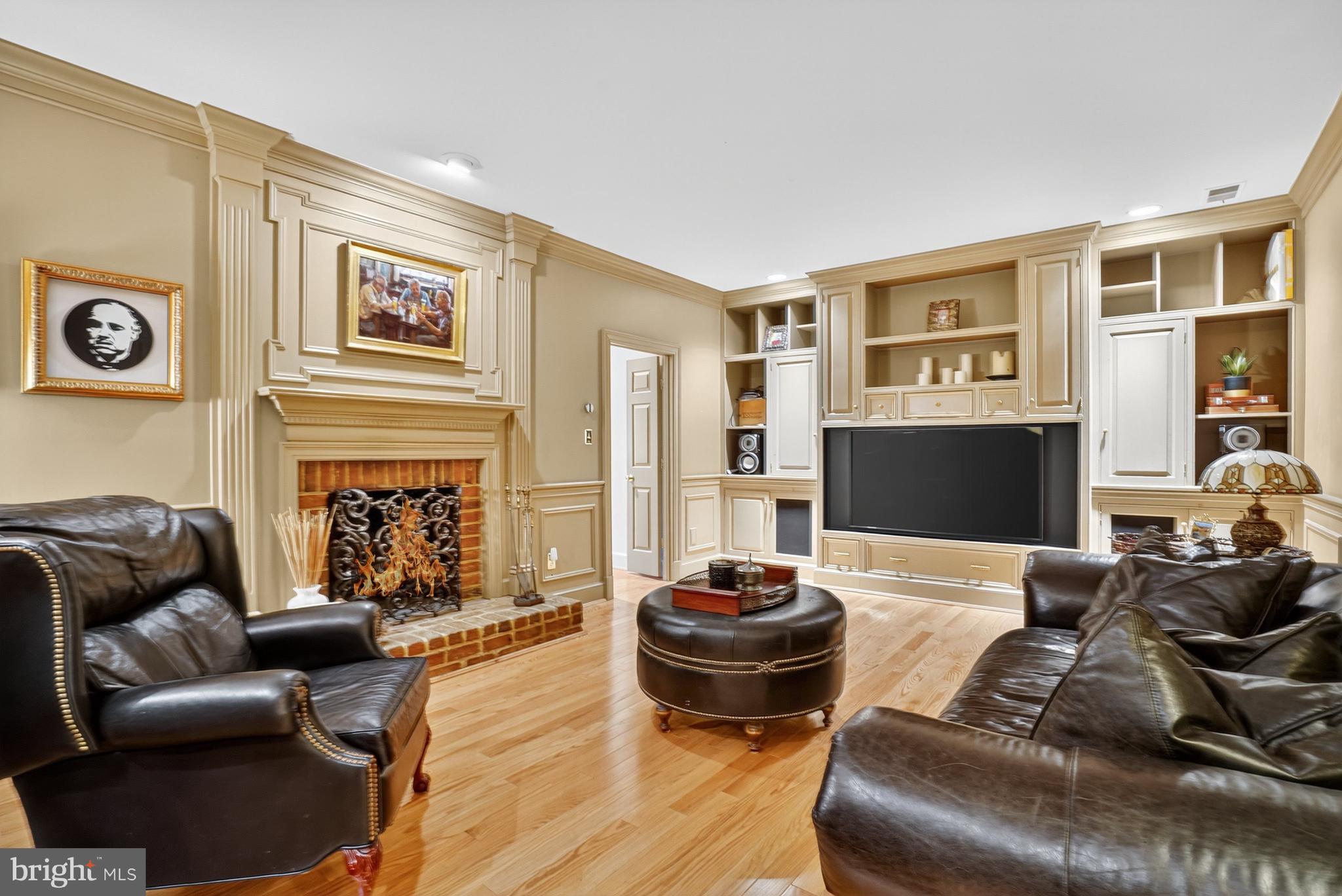 921 Towlston Road McLean, VA 22102 - Photo 33 of 42 Recreation Room & Wet Bar