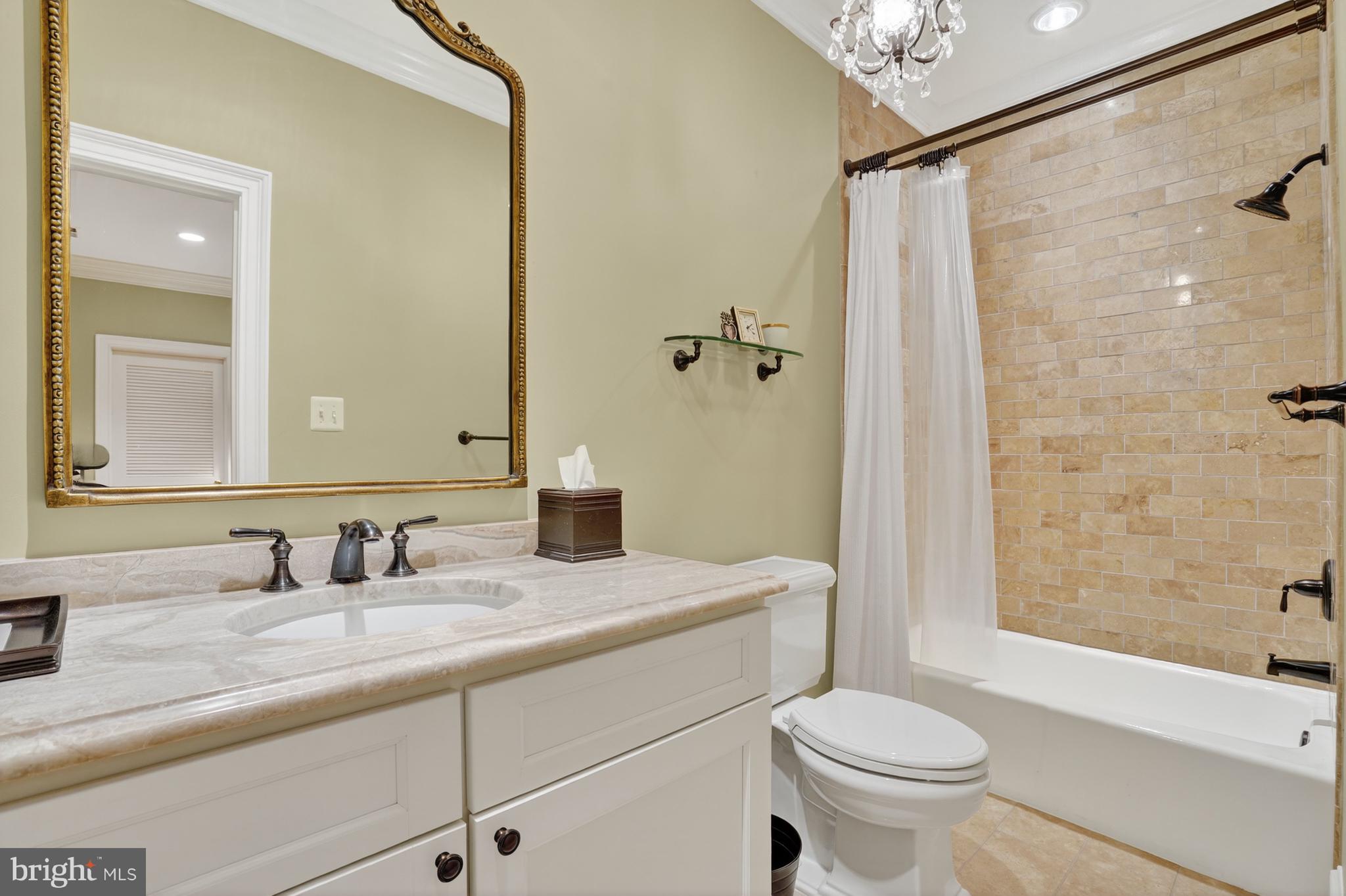 921 Towlston Road McLean, VA 22102 - Photo 37 of 42 Bath