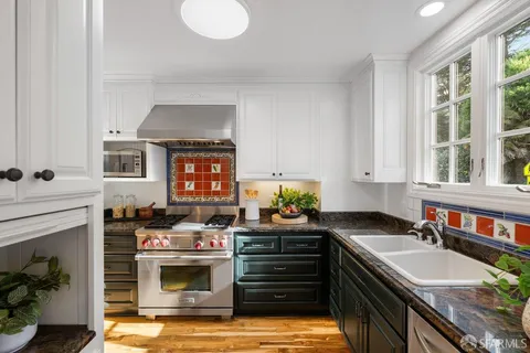 $1,745,000 | 685 Corbett Avenue, San Francisco, CA 94114