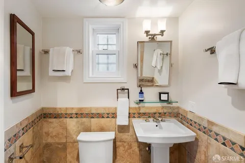 $1,745,000 | 685 Corbett Avenue, San Francisco, CA 94114