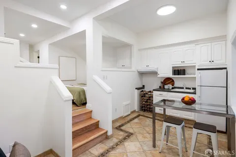 $1,745,000 | 685 Corbett Avenue, San Francisco, CA 94114