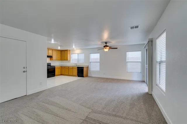 $1,865 | 11924 Lemon Balm Street, Las Vegas, NV 89183