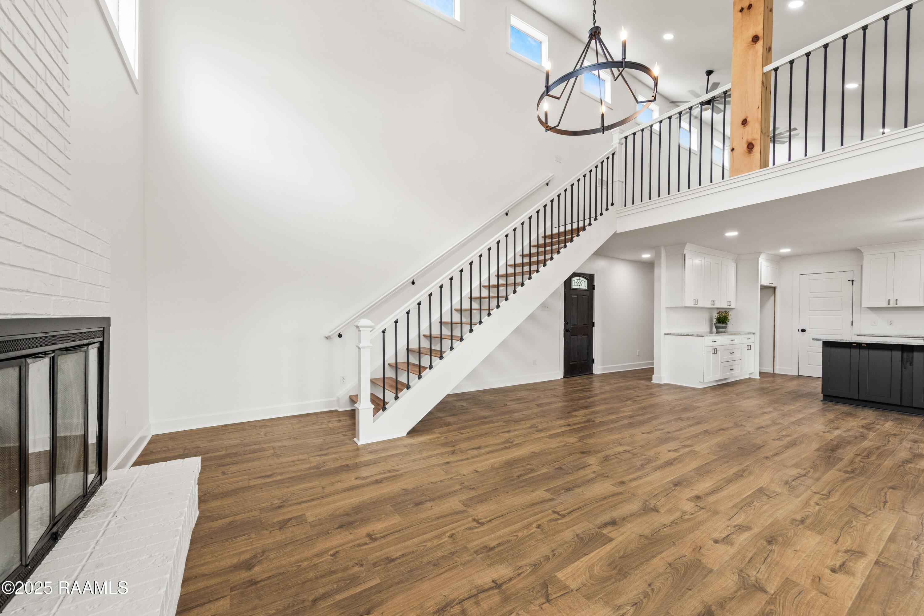 1100 F Vieux Jacquet Road Broussard, LA 70518 - Photo 19 of 51 Living Area