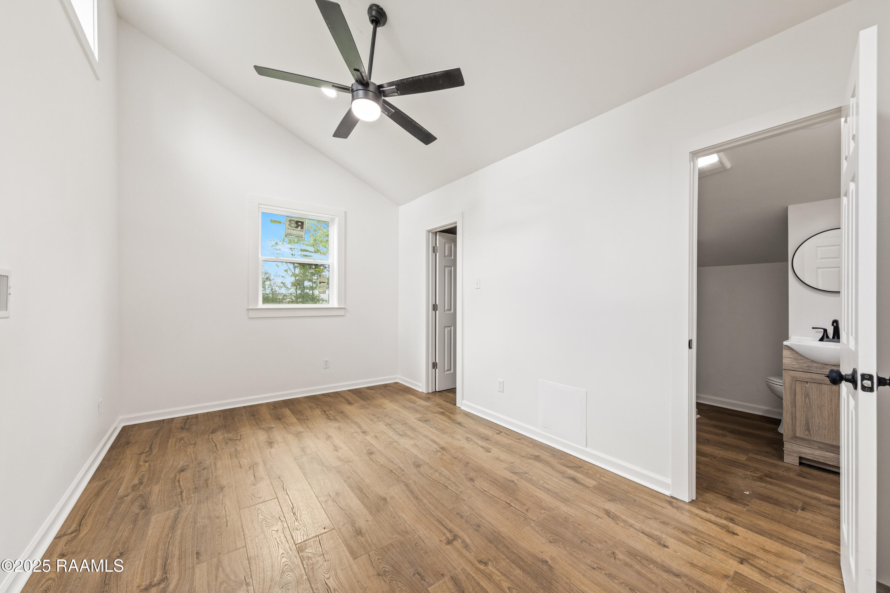 1100 F Vieux Jacquet Road Broussard, LA 70518 - Photo 35 of 51 Bedroom 4