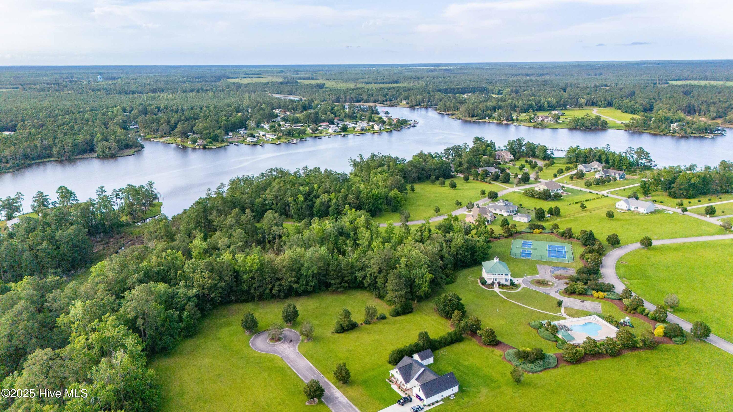 330 Southern Way Arapahoe, NC 28510 - Photo 3 of 16 003_Aerial