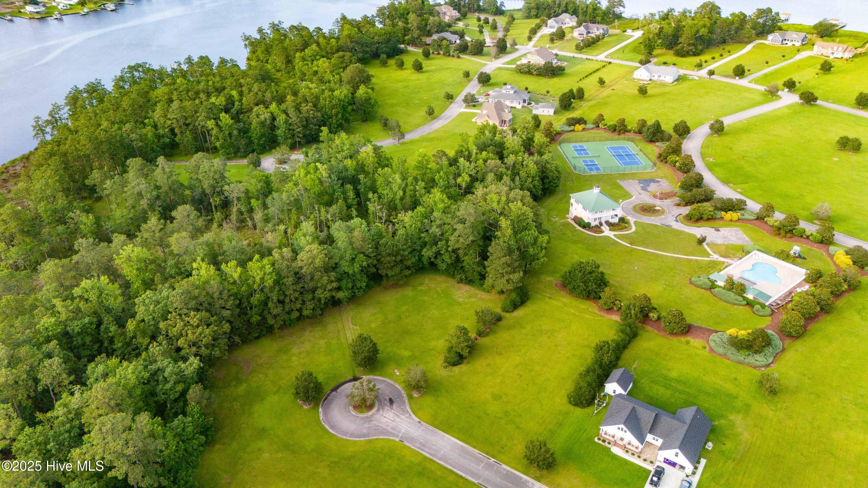 330 Southern Way Arapahoe, NC 28510 - Photo 5 of 16 005_Aerial