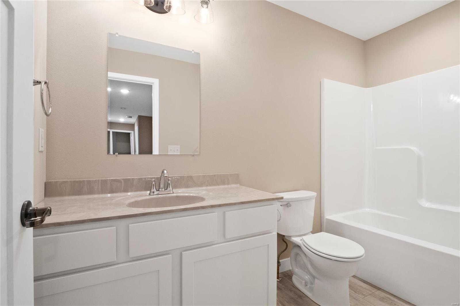 230 Fieldspring Court O'Fallon, IL 62269 - Photo 20 of 28 Gallery Image 20