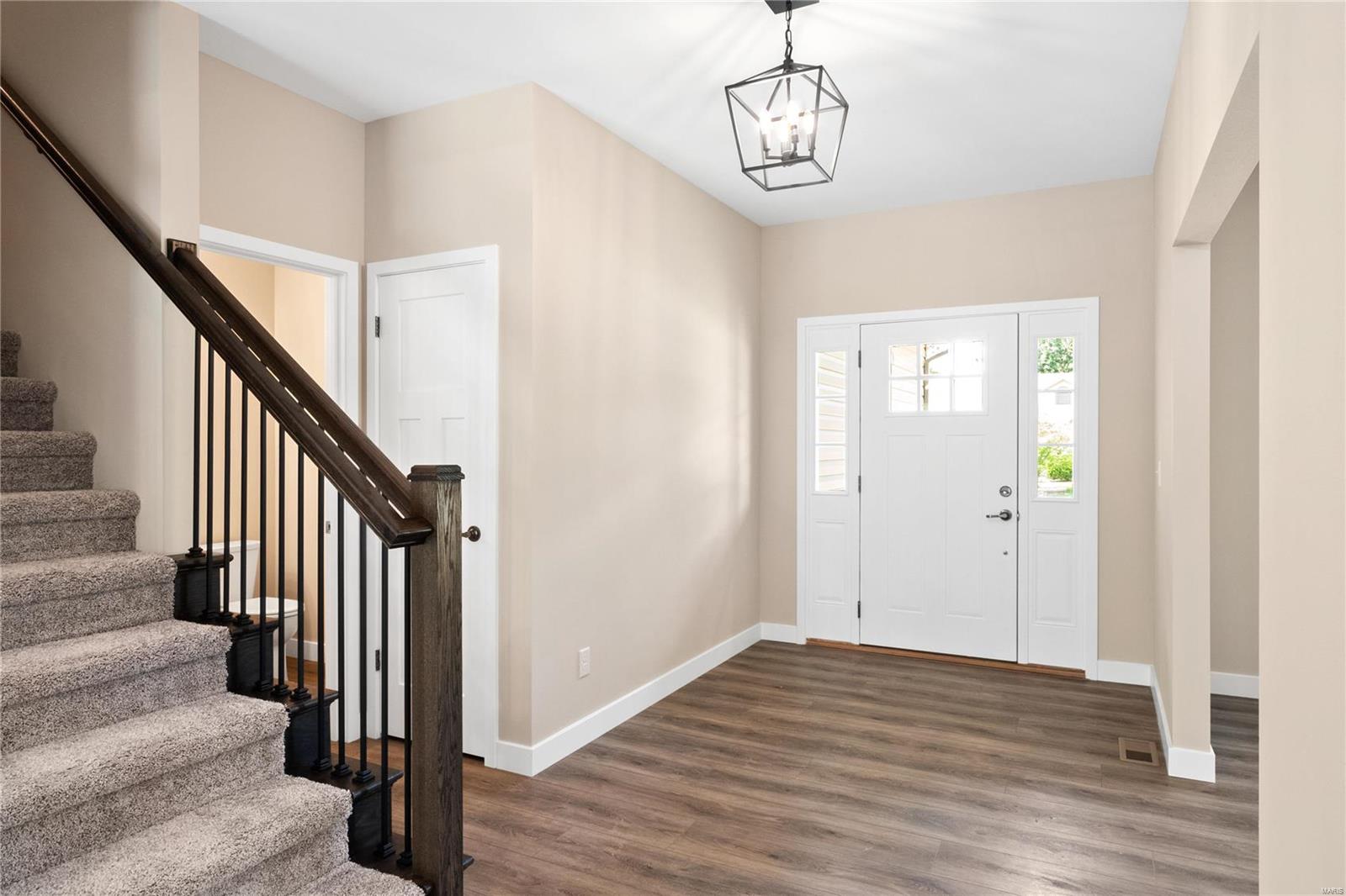 230 Fieldspring Court O'Fallon, IL 62269 - Photo 3 of 28 Gallery Image 3