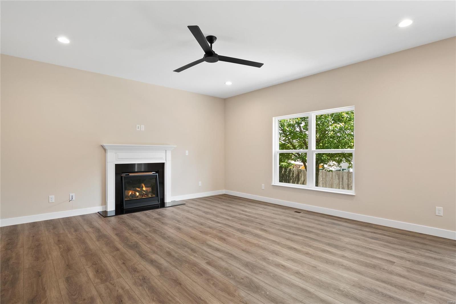 230 Fieldspring Court O'Fallon, IL 62269 - Photo 6 of 28 Gallery Image 6