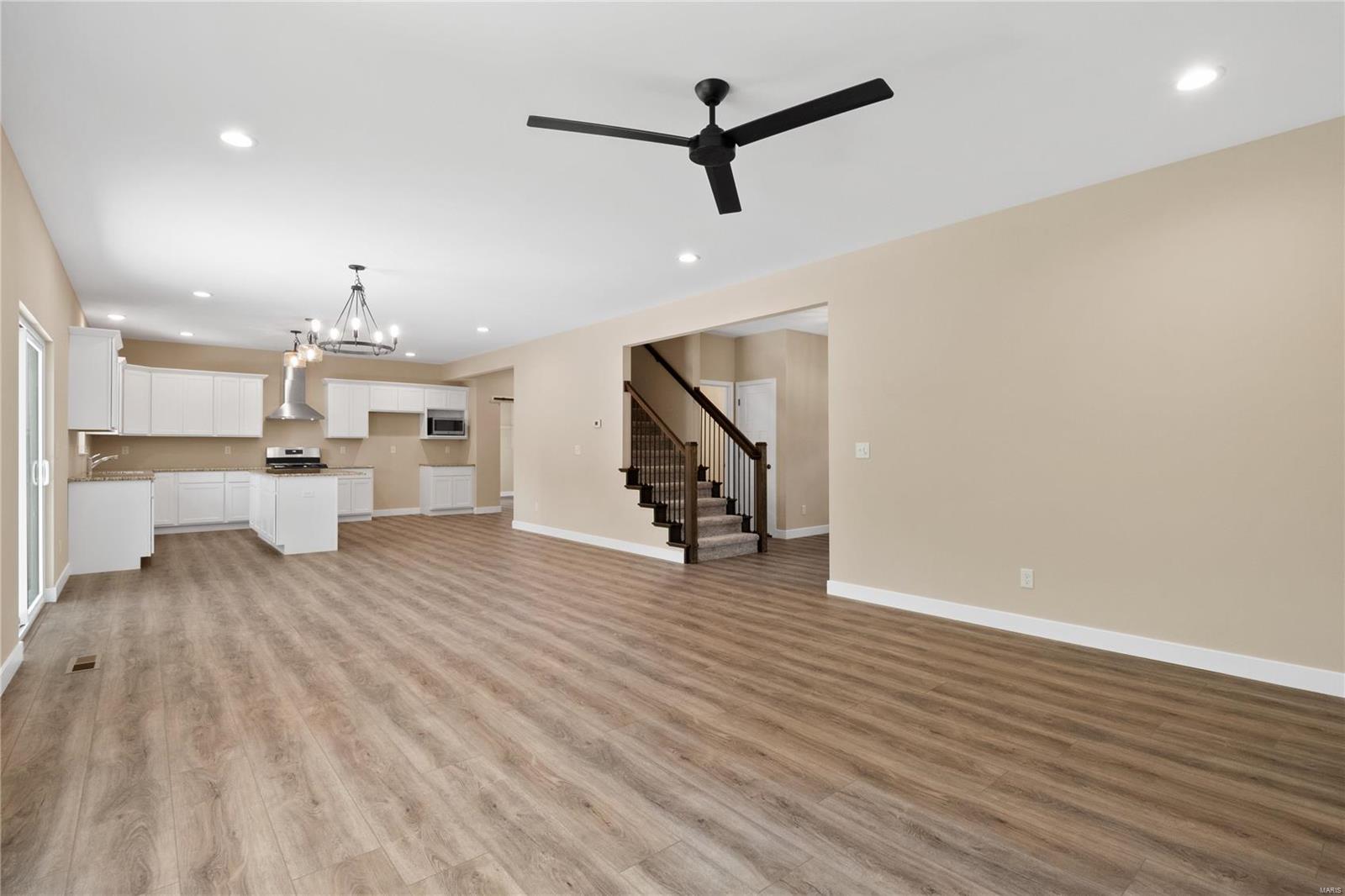 230 Fieldspring Court O'Fallon, IL 62269 - Photo 8 of 28 Gallery Image 8
