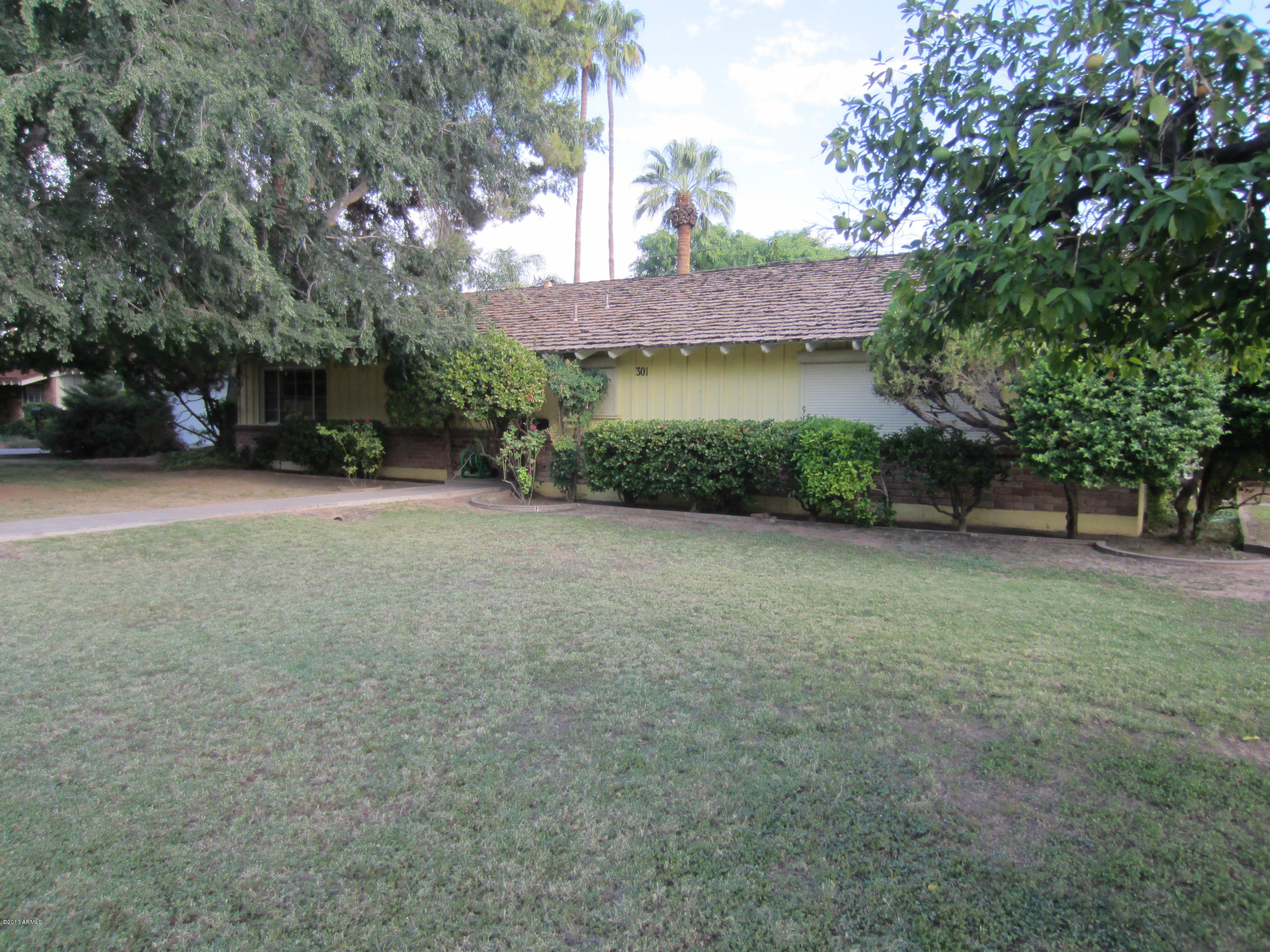 301 East Lamar Road Phoenix, AZ 85012 - Photo 27 of 33 301 E lamar 008