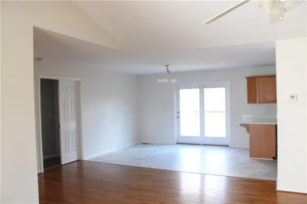 $2,100 | 3755 Fern Creek Drive, Flowery Branch, GA 30542