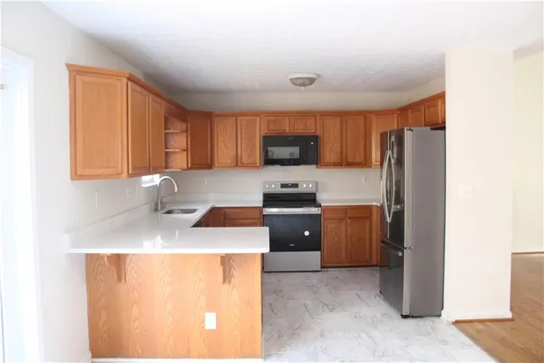 $2,100 | 3755 Fern Creek Drive, Flowery Branch, GA 30542