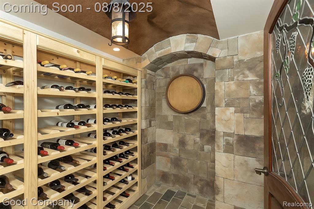 2933 Ambleside Court Rochester, MI 48306 - Photo 48 of 76 Gallery Image 48