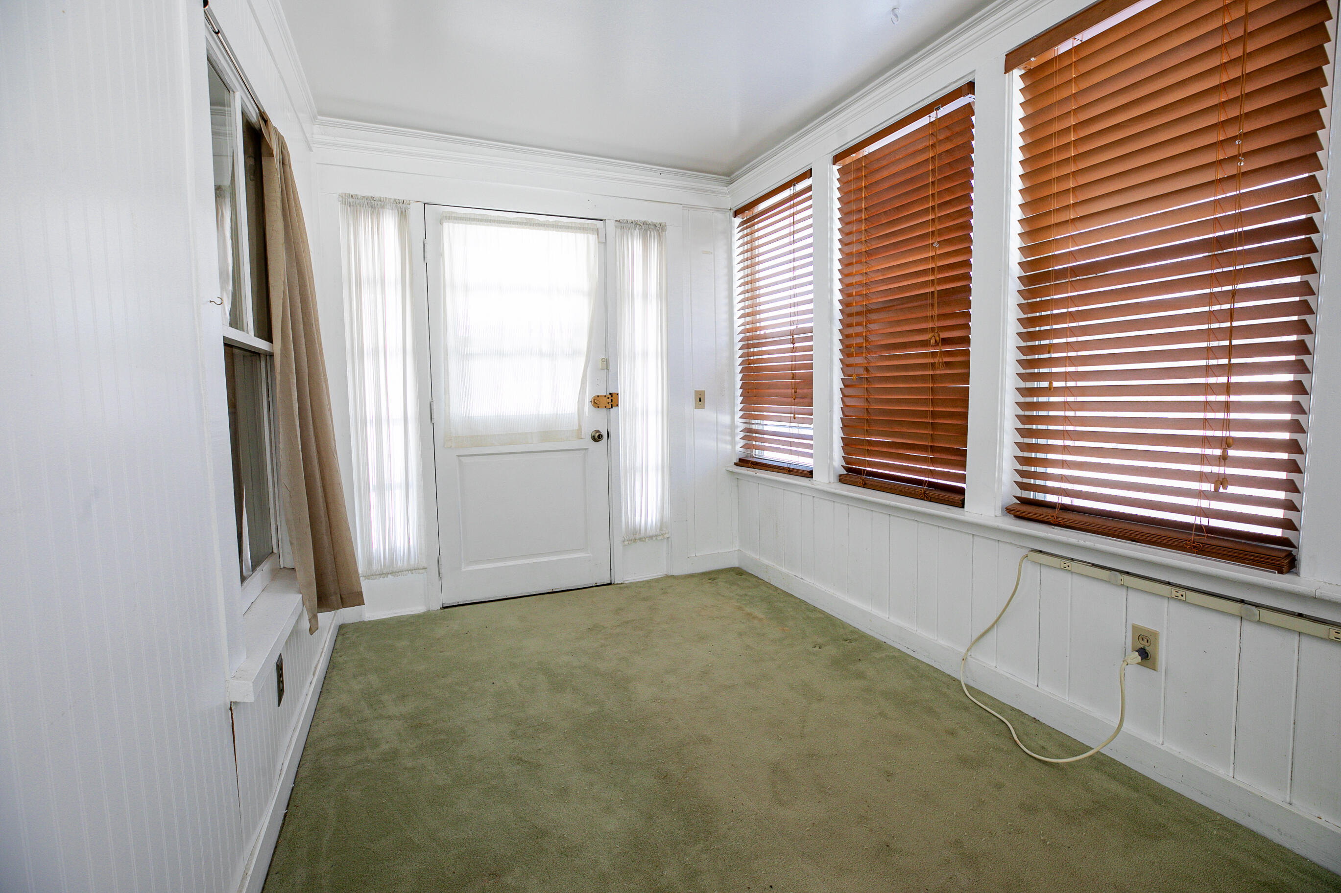 247 Burleigh Road Bangor, ME 04401 - Photo 32 of 88 247BurleighRdBangor_jan_2026-45