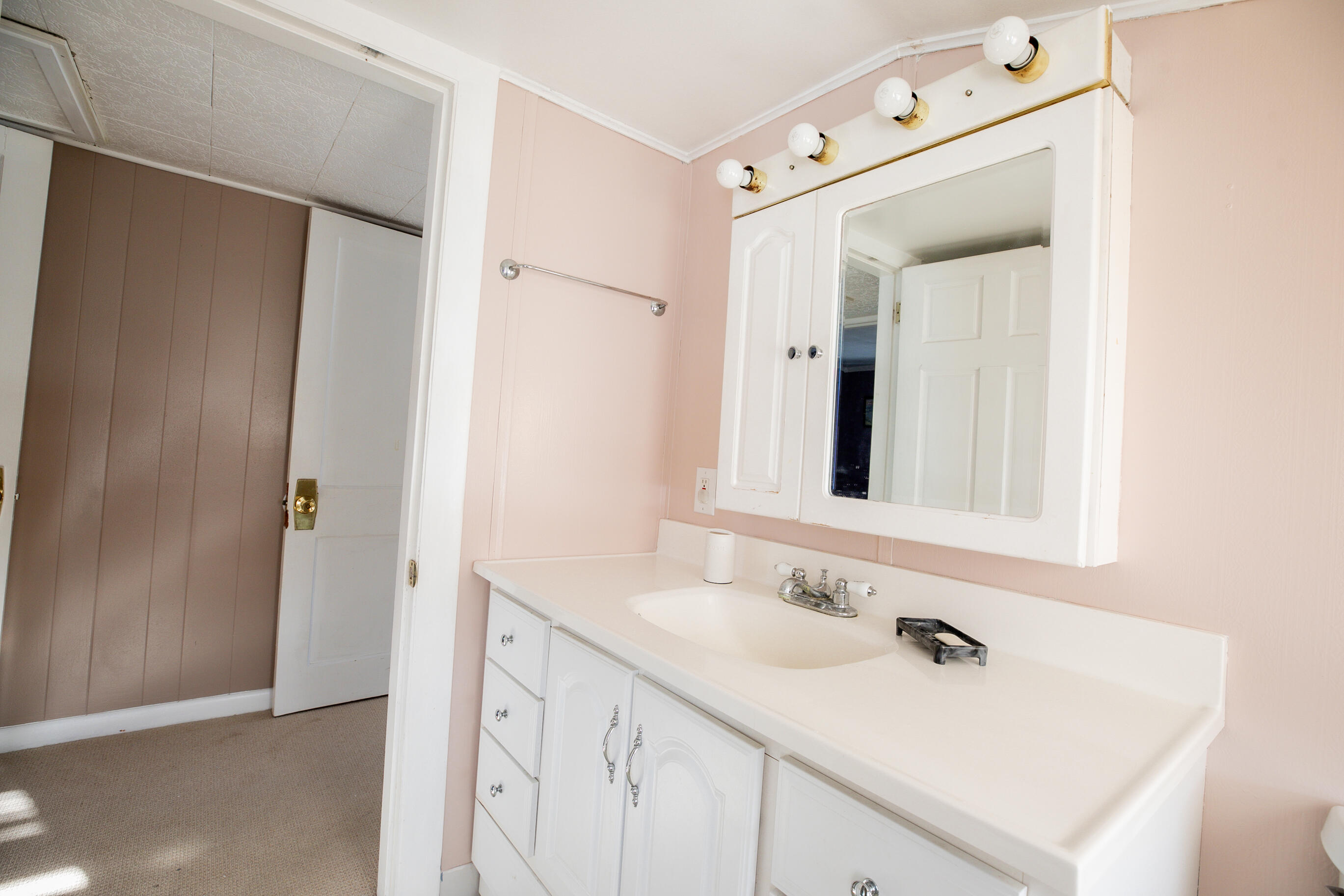 247 Burleigh Road Bangor, ME 04401 - Photo 54 of 88 247BurleighRdBangor_jan_2026-65